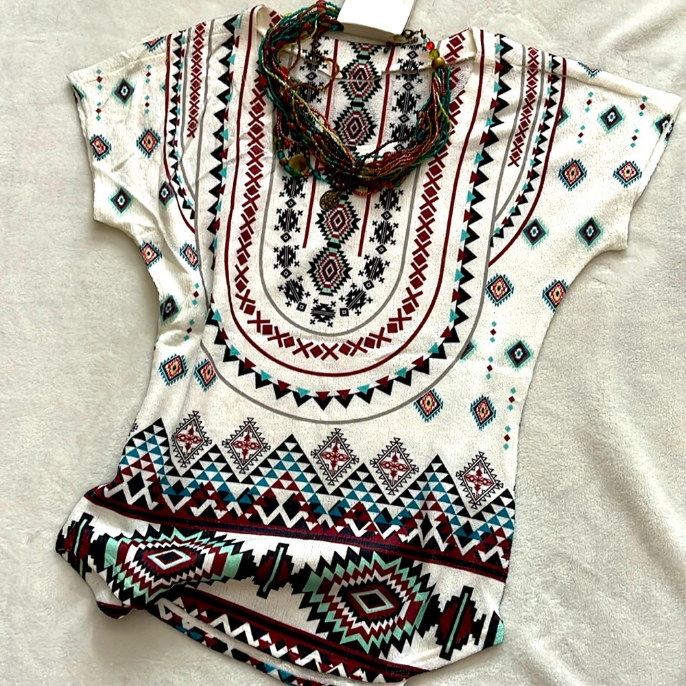 Tribal Print Knit Tee Sz XS